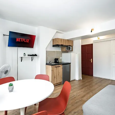 Nets - La Apartment *